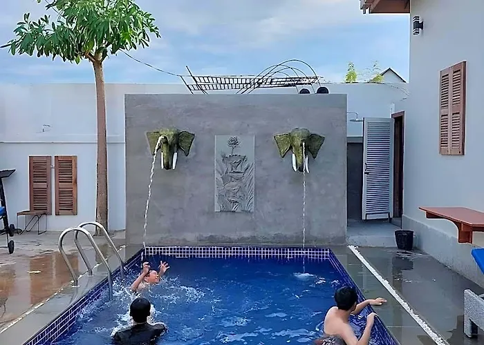 Hotel Centro Pool Siem Reap